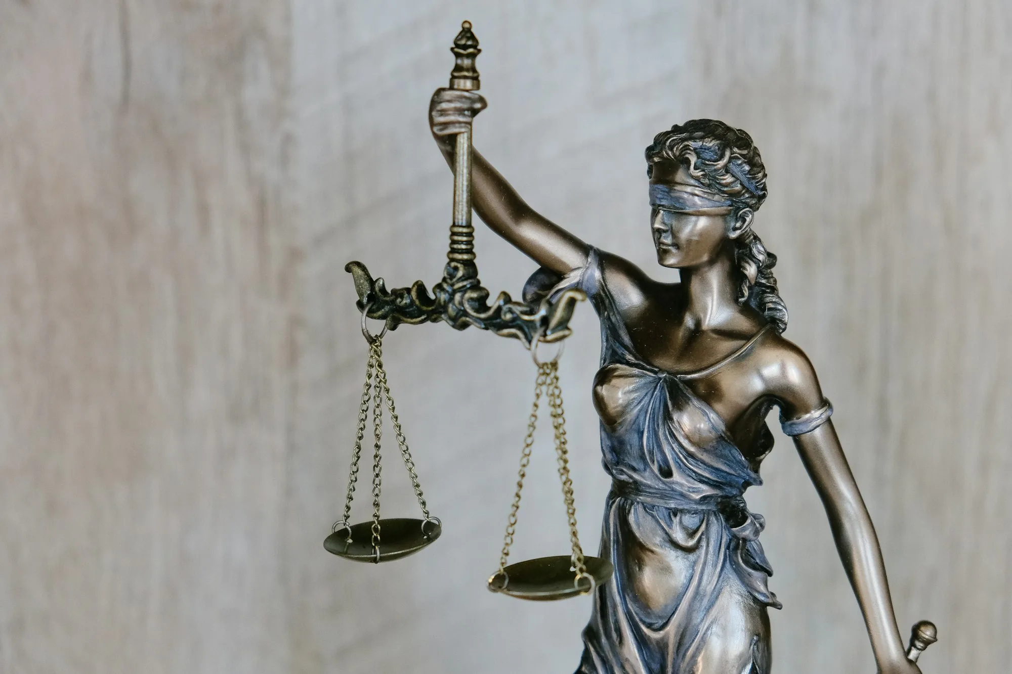 Arbitration & Legal Support in Dubai, UAE